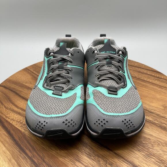 Altra Womens Lone Peak 5 Shoes Womens Size 10 Gray Trail Running Hiking Comfort - Picture 2 of 8